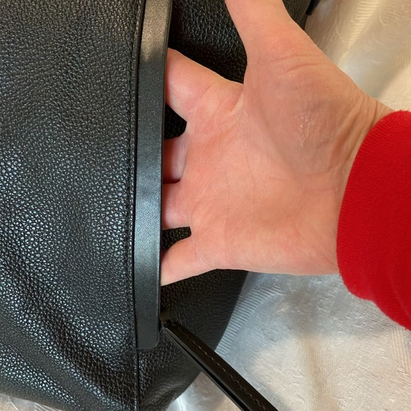 Michael Kors Large Evie Hobo Bag EUC - Picture 5 of 13